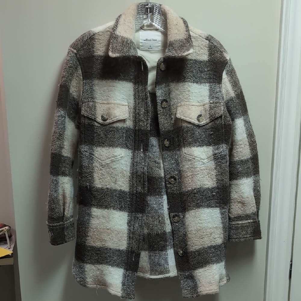 Wilfred Free Cream Cozy Textured Jacket